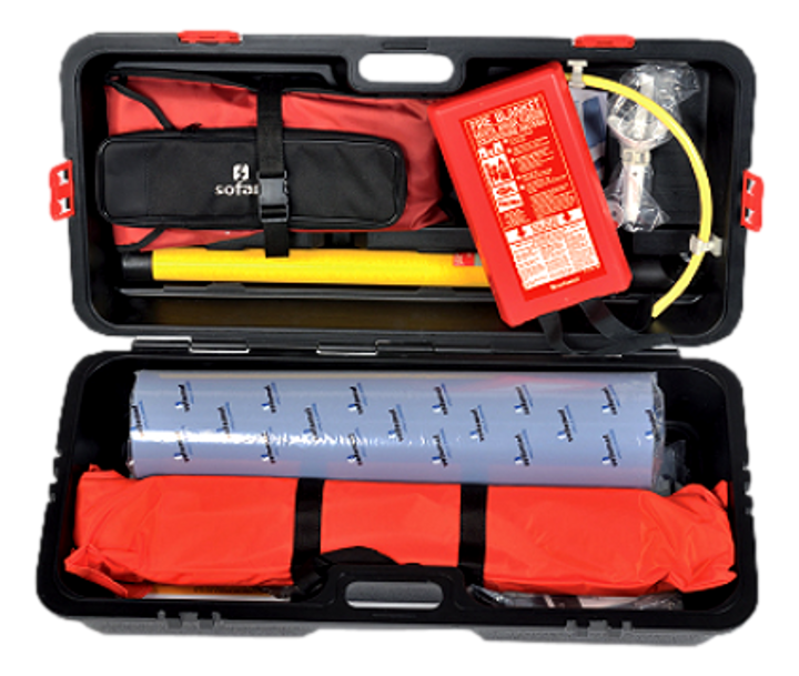 Manoeuvering and rescue kit